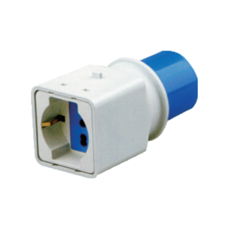 SF-7781 Enchufe multifuncional